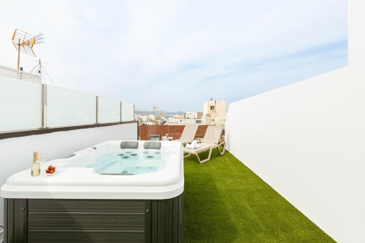 Апартаменты Luxury Penthouse With Jacuzzi La Strada Лас-Пальмас-де-Гран-Канария Экстерьер фото